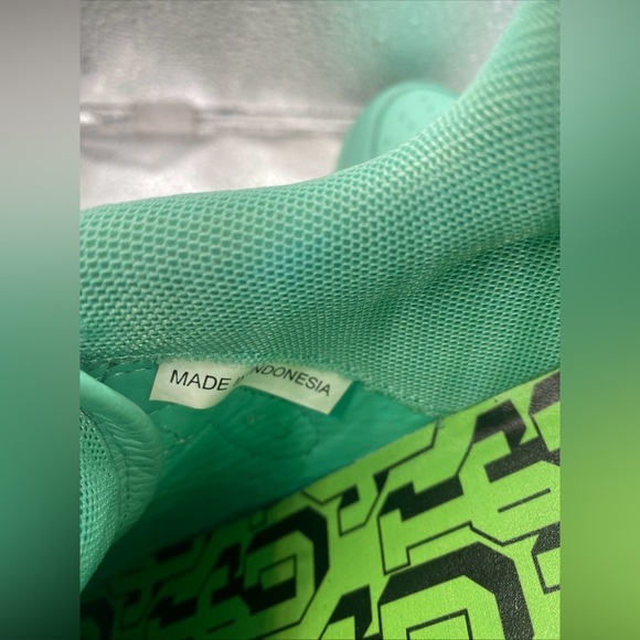 John Geiger GF-01 Mint Green Teal Peach Chenille, Size 6 unisex - Picture 10 of 10